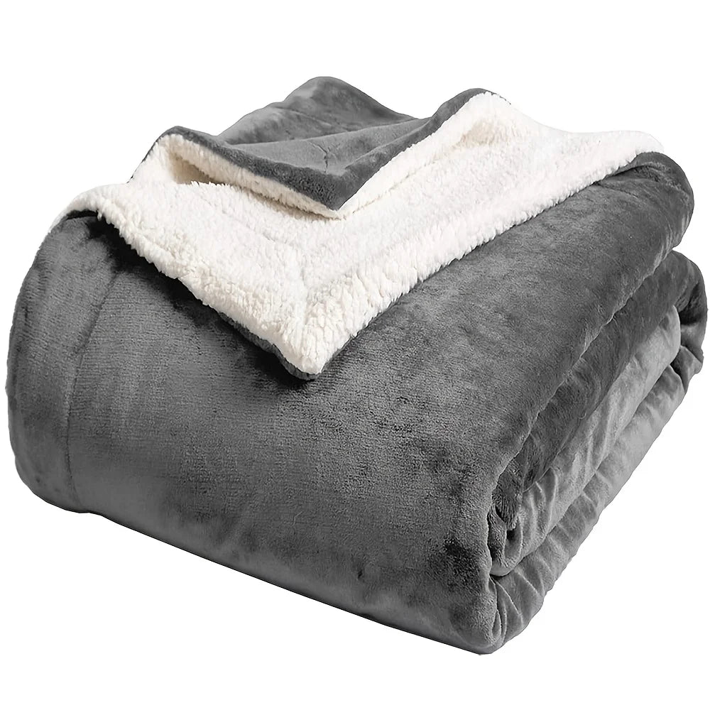 Sherpa Fleece Weighted Blanket - SomnusVeil